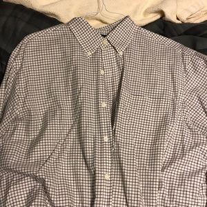 Men’s Class Fit Long Sleeve button down